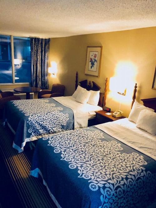 Days Inn by Wyndham Perry Near Fairgrounds image 25